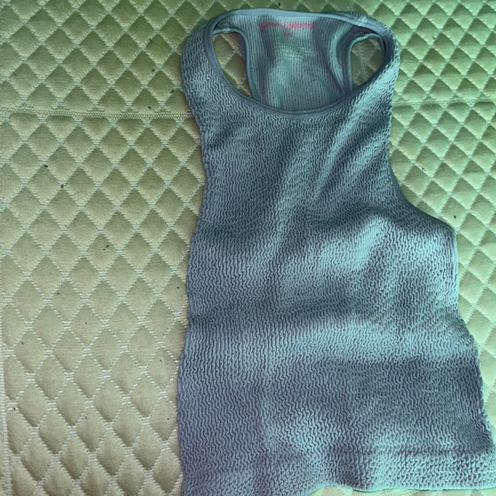 I’m selling this light purple tank top from the suzzette collection